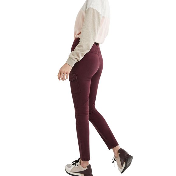 Reitmans High Rise Cargo Jeans - Picture 6 of 8